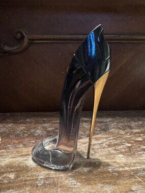 Good Girl by Carolina Herrera Eau De Parfum 2.7 oz AUTHENTIC New